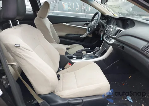 2013 Honda Accord Lx-S z USA, uszkodzony, nr VIN 1HGCT1B3XDA022509